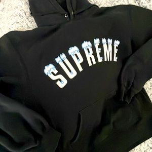 Supreme Icey Arc Sweatshirt Black Size Medium